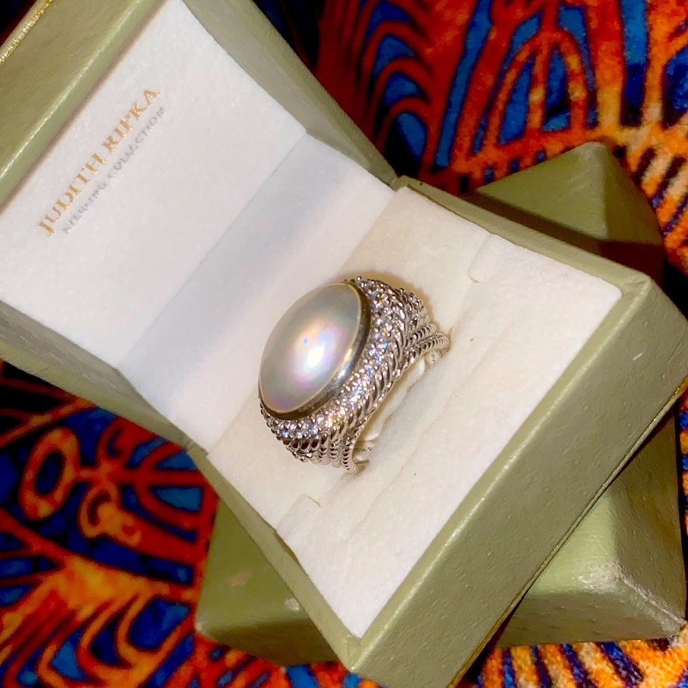 Judith Ripka sterling silver natural cultured pearl ring